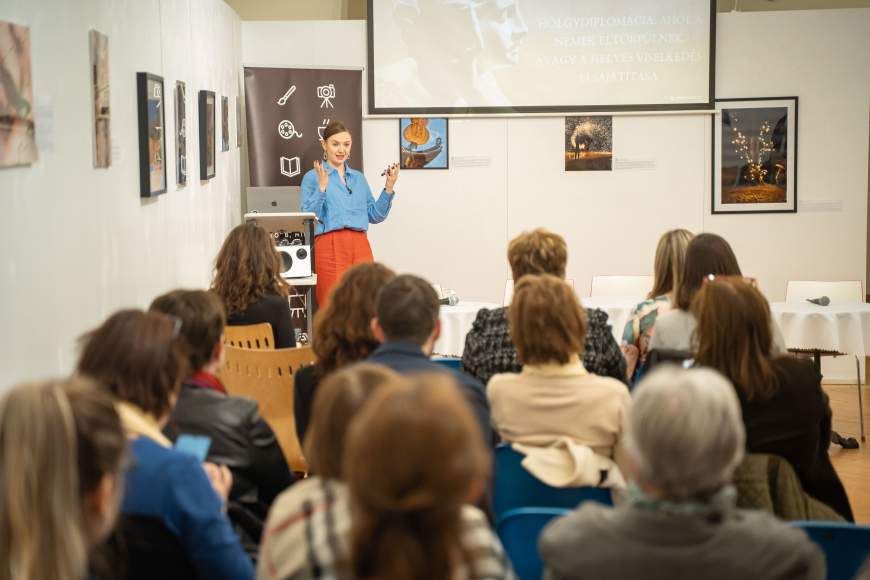 konferencia